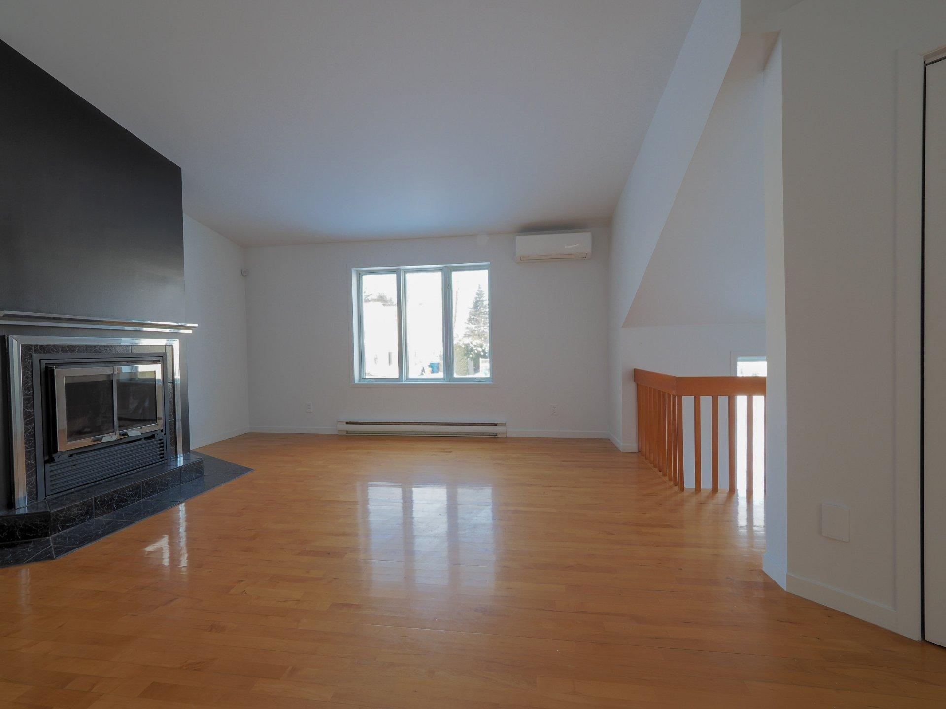 









5750


Rue Goyer

,
Trois-Rivières,




QC
G8Y7A8

