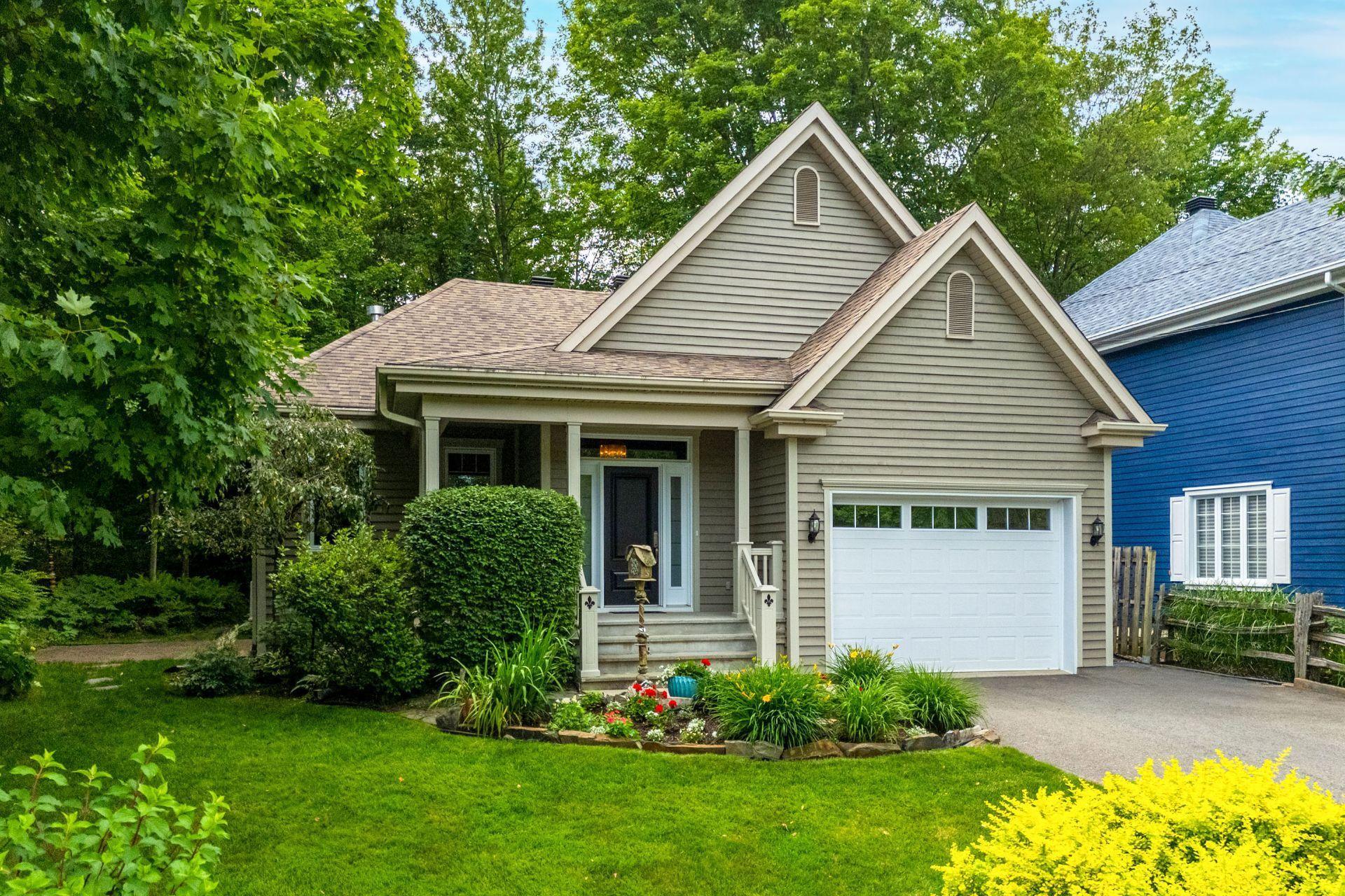 









4646


Rue des Chanterelles

,
Sherbrooke (Brompton/Rock Forest/Saint-Élie/Deauville),




QC
J1N4L3

