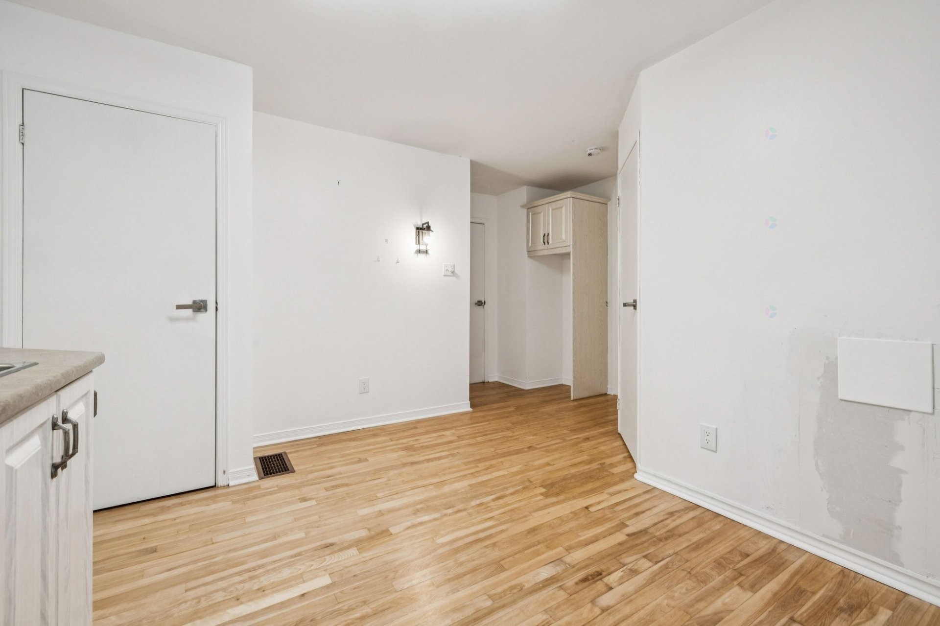 









44


Prom. Lakeview

,
Gatineau (Aylmer),




QC
J9H2A1

