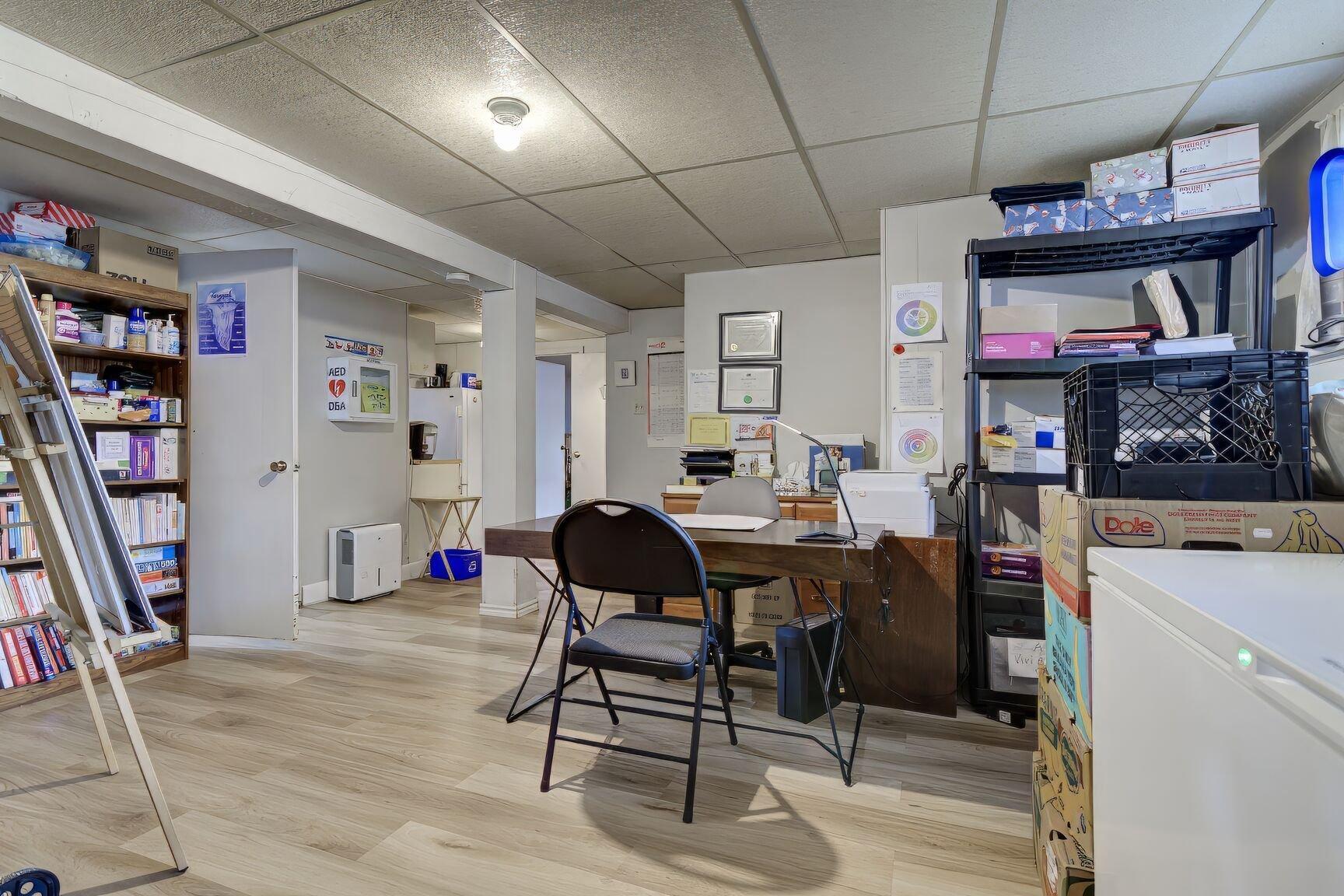 









202


27e Avenue

,
L'Île-Perrot,




QC
J7V6J1

