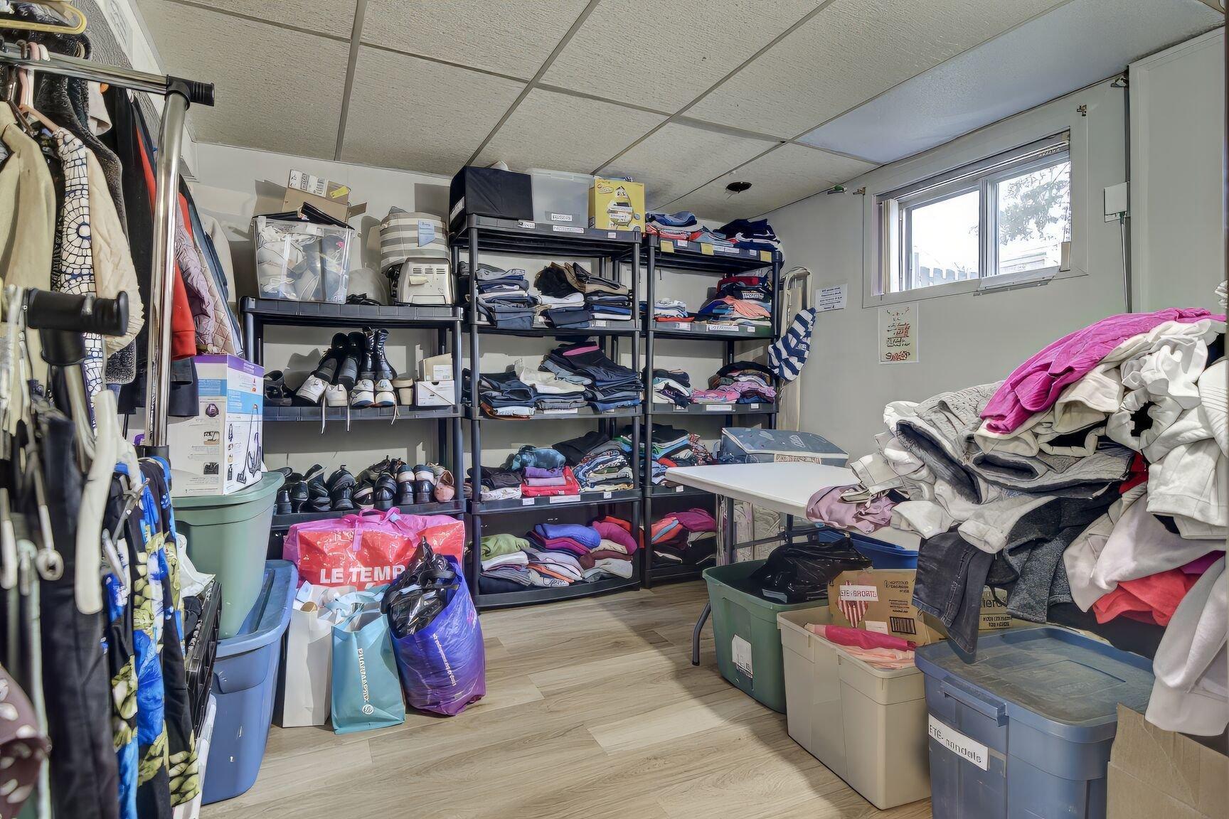 









202


27e Avenue

,
L'Île-Perrot,




QC
J7V6J1

