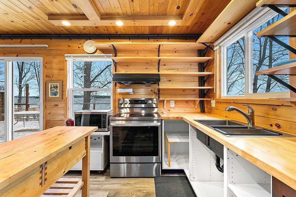 









163


Rue Thomas-Lefebvre

,
Mansfield-et-Pontefract,




QC
J0X1R0

