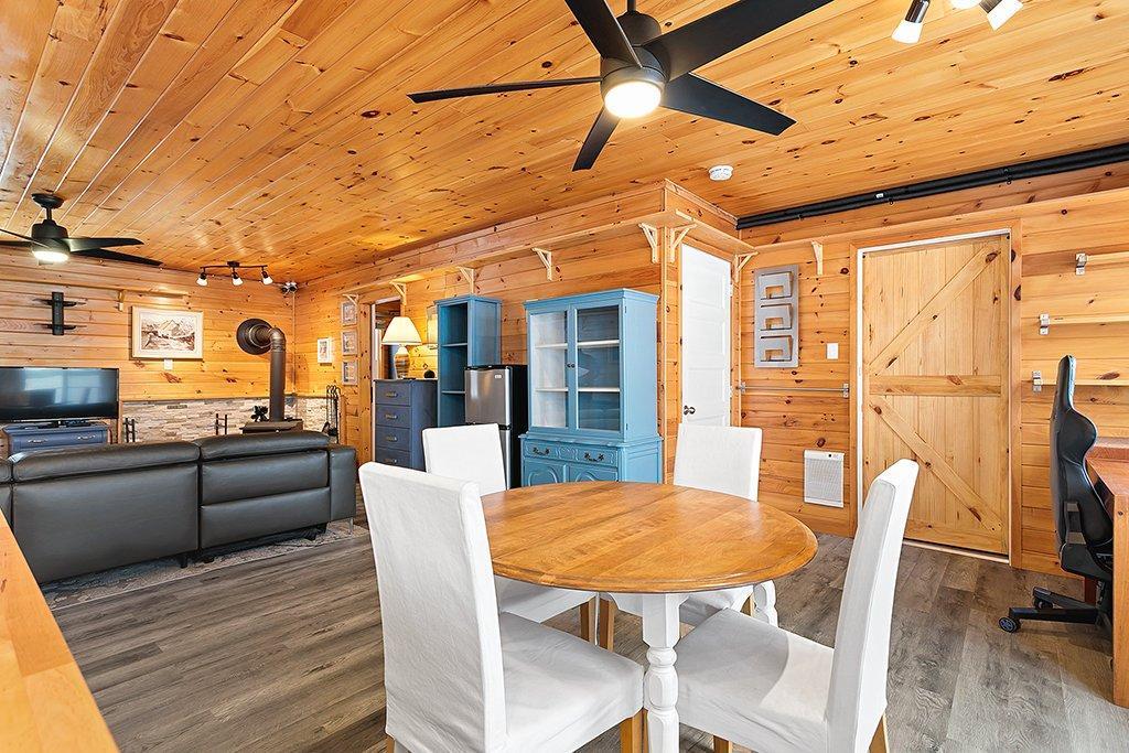 









163


Rue Thomas-Lefebvre

,
Mansfield-et-Pontefract,




QC
J0X1R0

