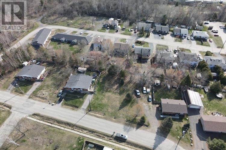 












14 Solomon ST

,
Blind River,







Ontario
P0R1B0

