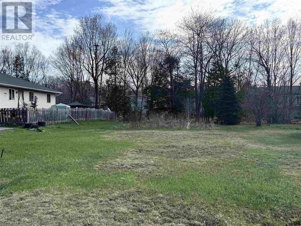 












14 Solomon ST

,
Blind River,







Ontario
P0R1B0

