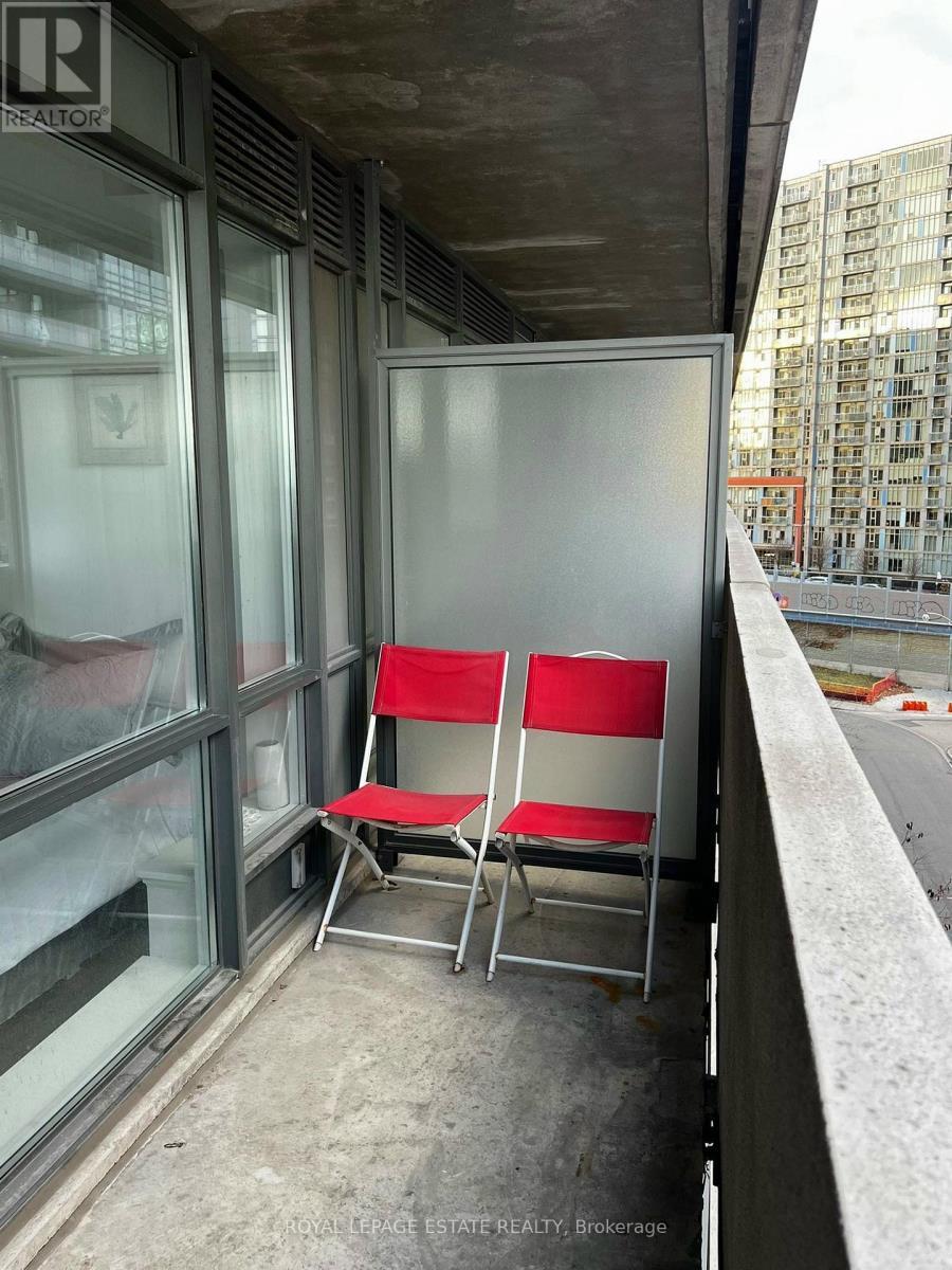 












612 - 20 JOE SHUSTER WAY

,
Toronto,




Ontario
M6K0A3

