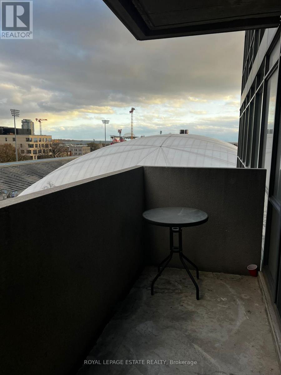 












612 - 20 JOE SHUSTER WAY

,
Toronto,




Ontario
M6K0A3

