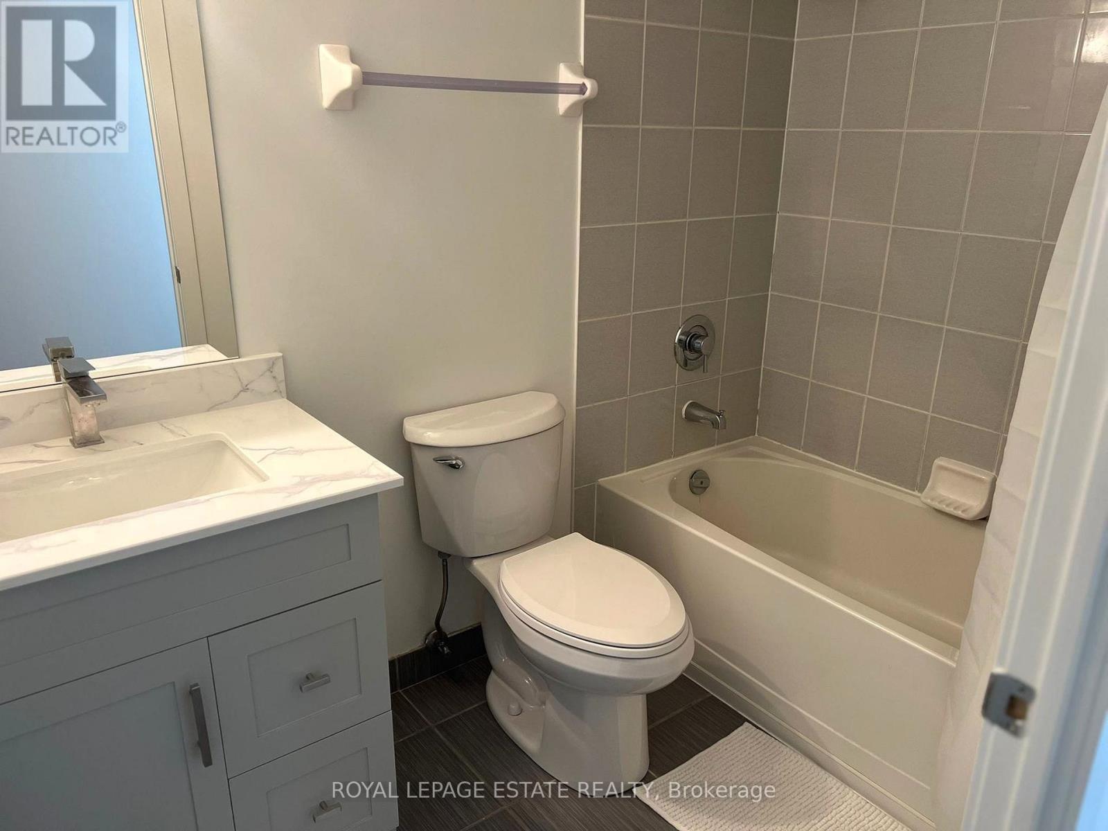 












612 - 20 JOE SHUSTER WAY

,
Toronto,




Ontario
M6K0A3

