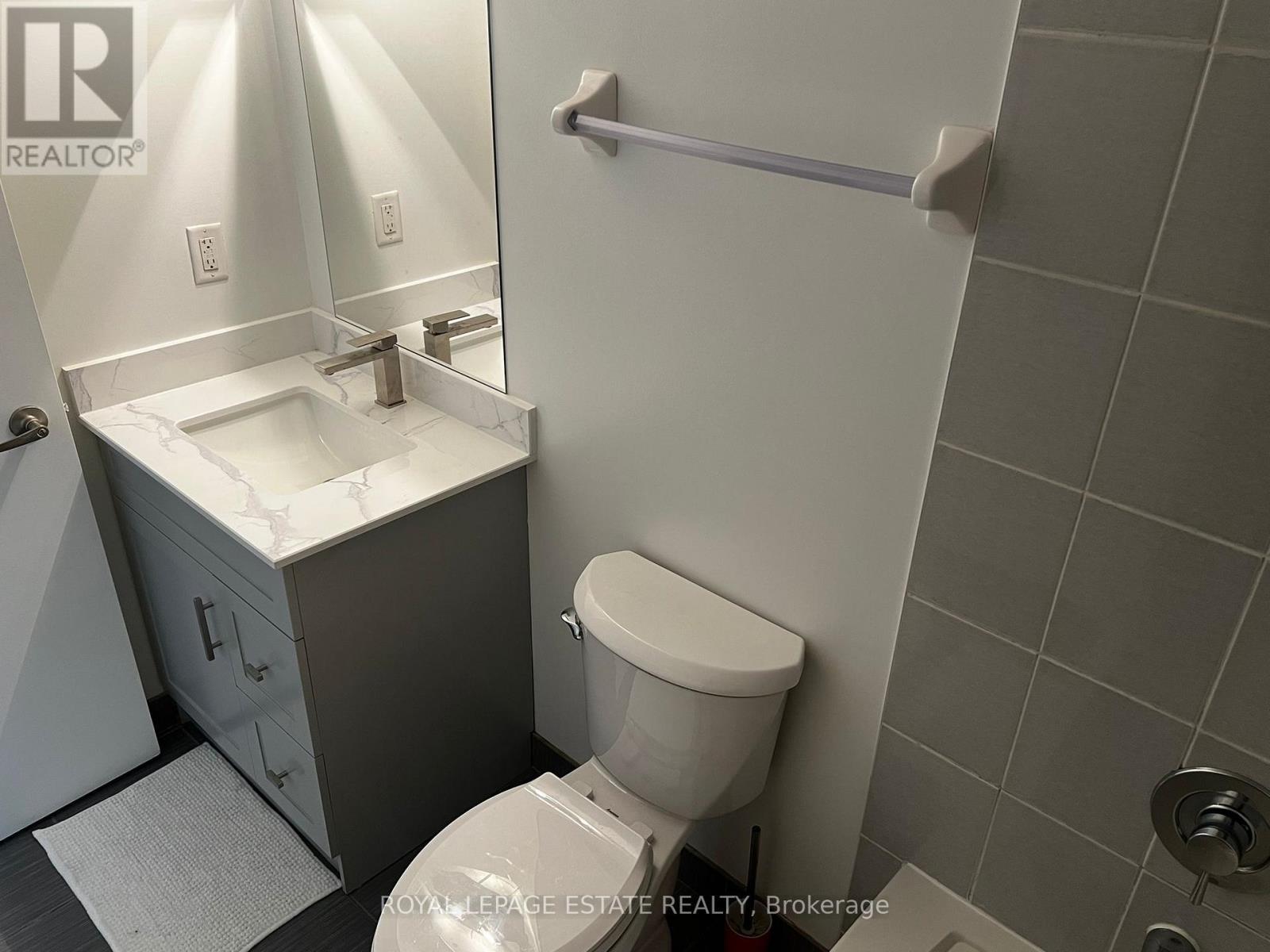 












612 - 20 JOE SHUSTER WAY

,
Toronto,




Ontario
M6K0A3

