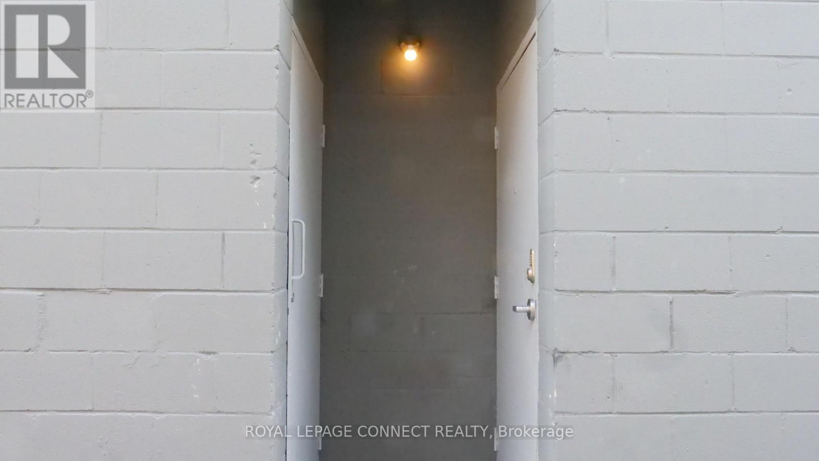 












3 - 474 RICHMOND STREET E

,
Toronto,




Ontario
M5A1R2

