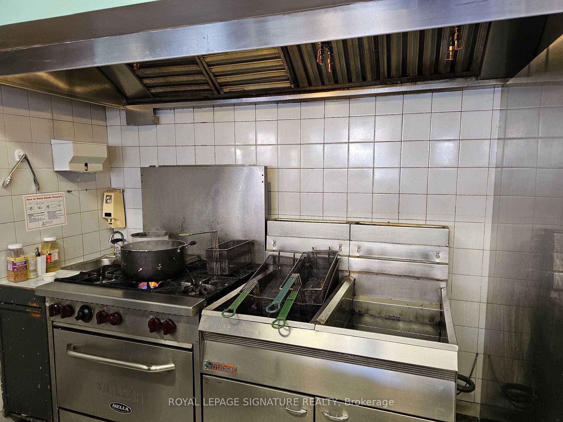 









21


Kent

Street West,
Kawartha Lakes,




ON
K9V 2X9

