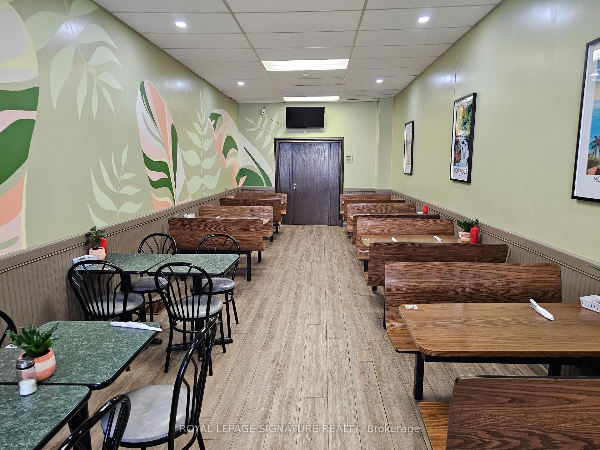 









21


Kent

Street West,
Kawartha Lakes,




ON
K9V 2X9

