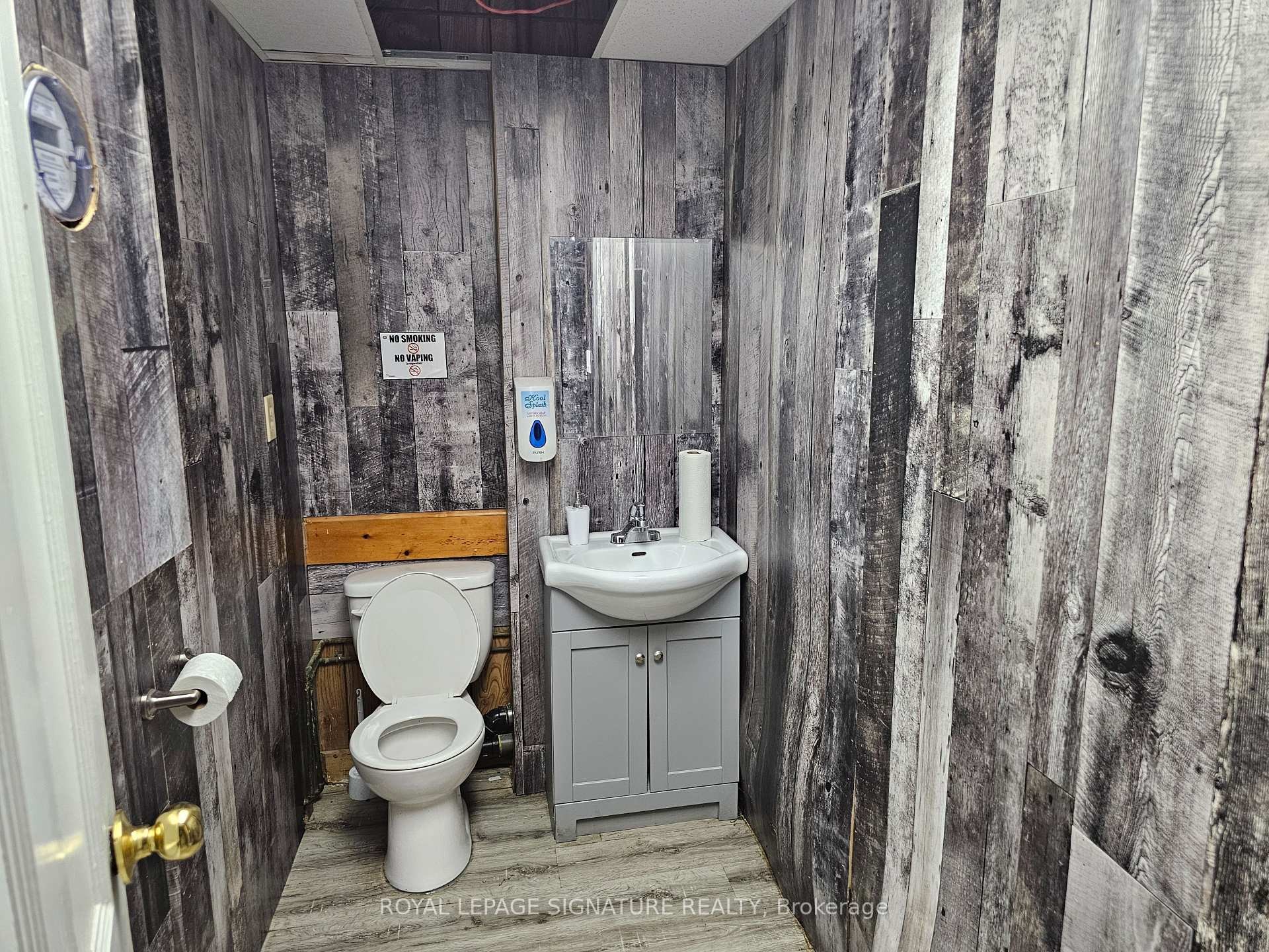 









21


Kent

Street West,
Kawartha Lakes,




ON
K9V 2X9

