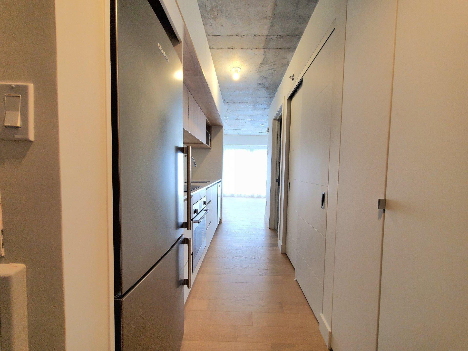 









1


Av. Viger O.

, 403,
Montréal (Ville-Marie),




QC
H2Z1E6

