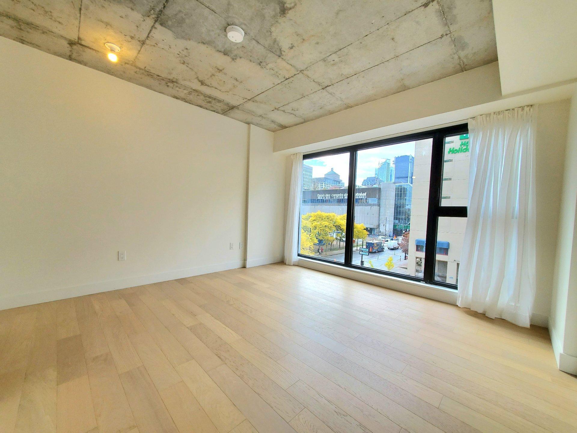 









1


Av. Viger O.

, 403,
Montréal (Ville-Marie),




QC
H2Z1E6

