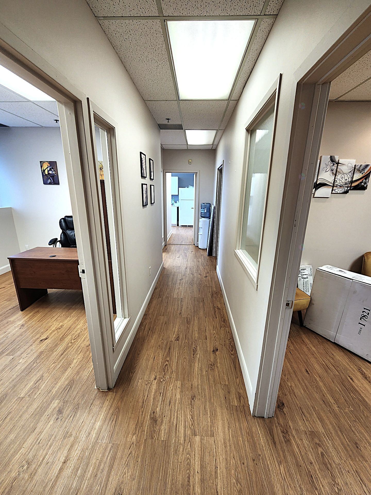 









3221


Aut. Jean-Noël-Lavoie (A-440)

, 230,
Laval (Chomedey),




QC
H7P5P2

