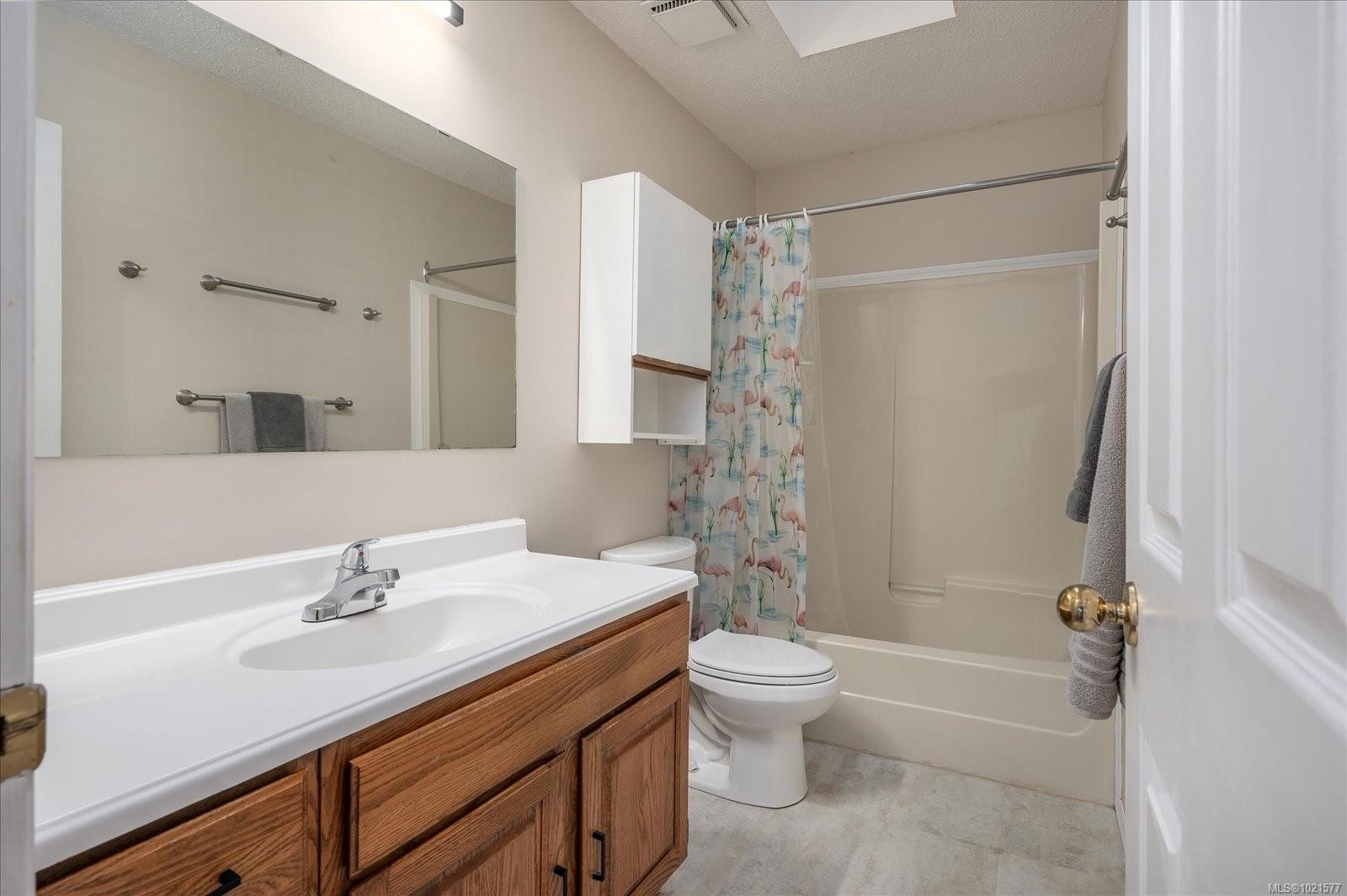 









1085


College

Dr,
Nanaimo,




BC
V9R 5V5

