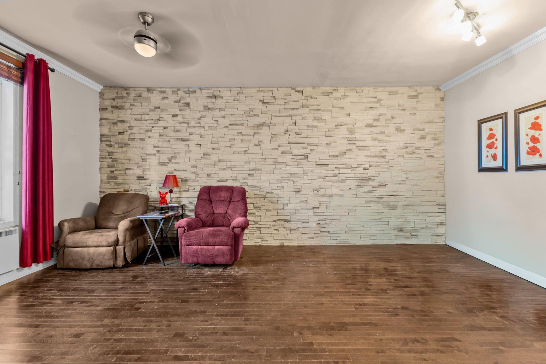 









4572

 - 4576


Rue D'Iberville

,
Montréal (Le Plateau-Mont-Royal),




QC
H2H2M2

