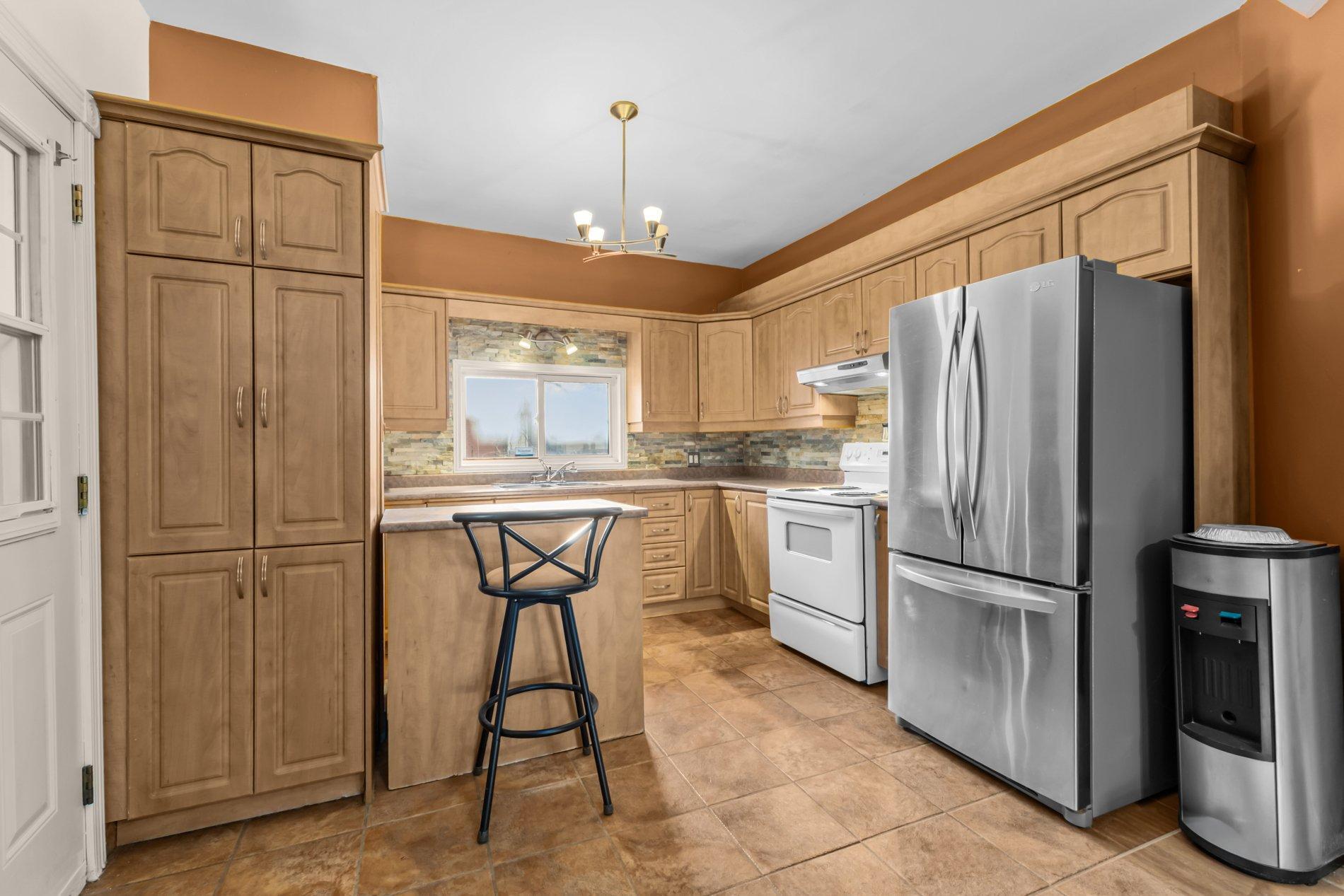 









4572

 - 4576


Rue D'Iberville

,
Montréal (Le Plateau-Mont-Royal),




QC
H2H2M2

