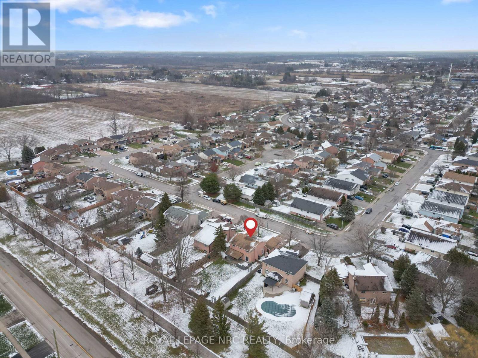 












51 BRIARSDALE CRESCENT

,
Welland (N. Welland),




Ontario
L3C6S7

