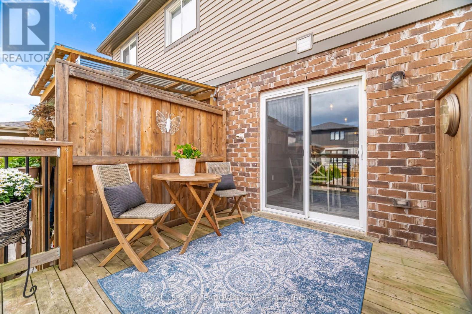 












6338 SHAPTON CRESCENT

,
Niagara Falls,




Ontario
L2H0L9

