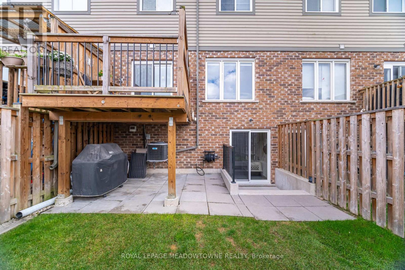 












6338 SHAPTON CRESCENT

,
Niagara Falls,




Ontario
L2H0L9

