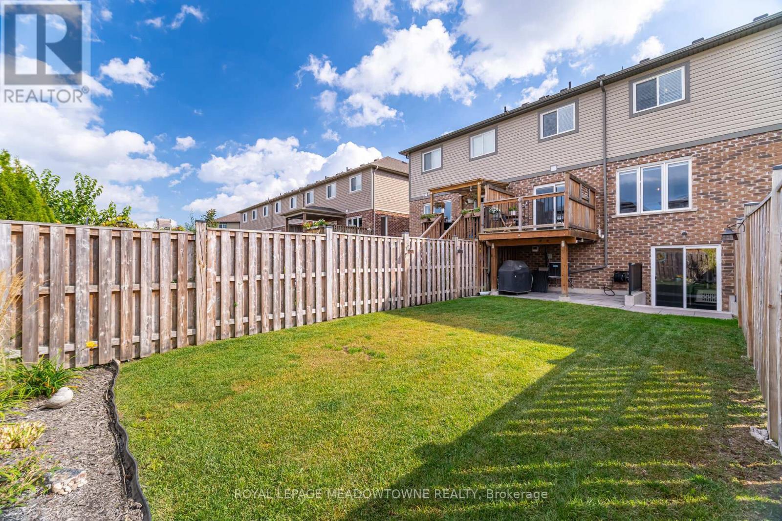 












6338 SHAPTON CRESCENT

,
Niagara Falls,




Ontario
L2H0L9

