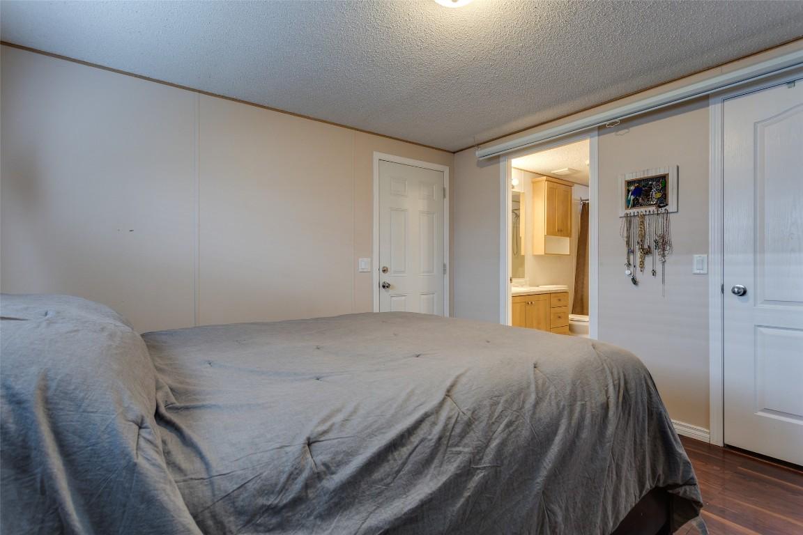 









2440


Old Okanagan

Highway, 1026



BC
V4T 3A3

