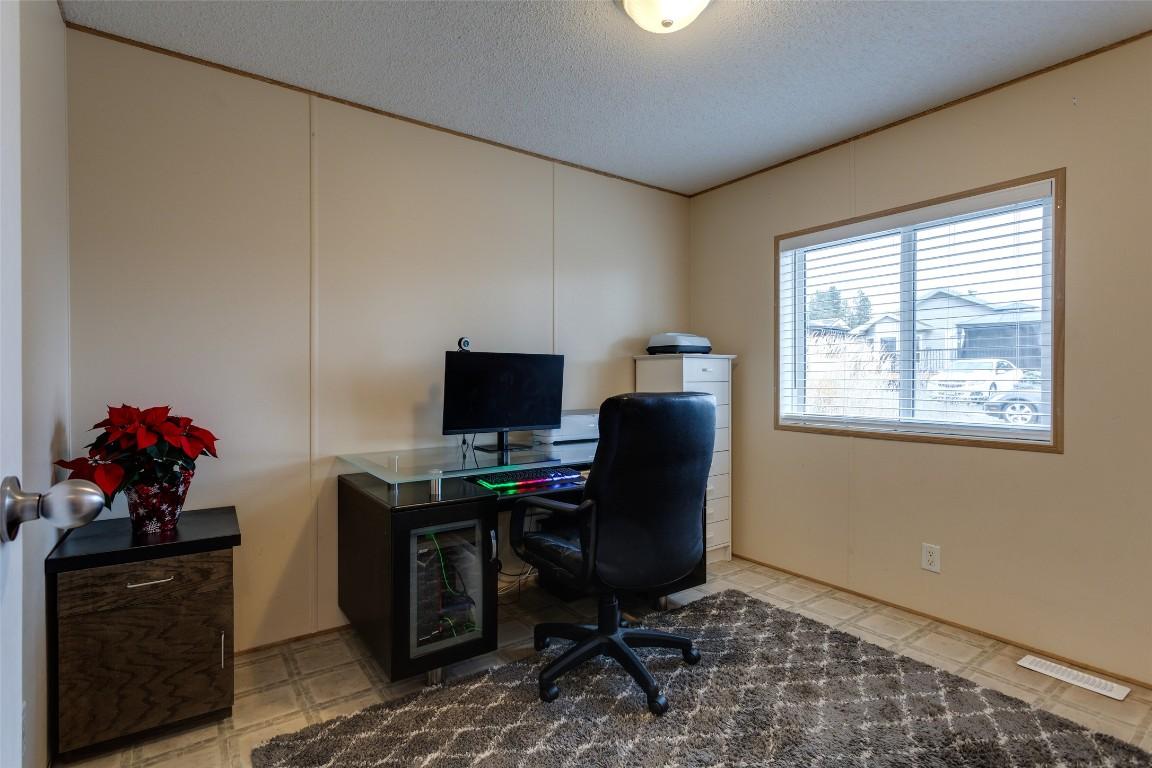 









2440


Old Okanagan

Highway, 1026



BC
V4T 3A3

