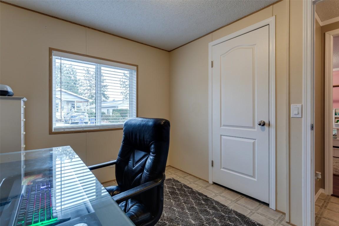 









2440


Old Okanagan

Highway, 1026



BC
V4T 3A3

