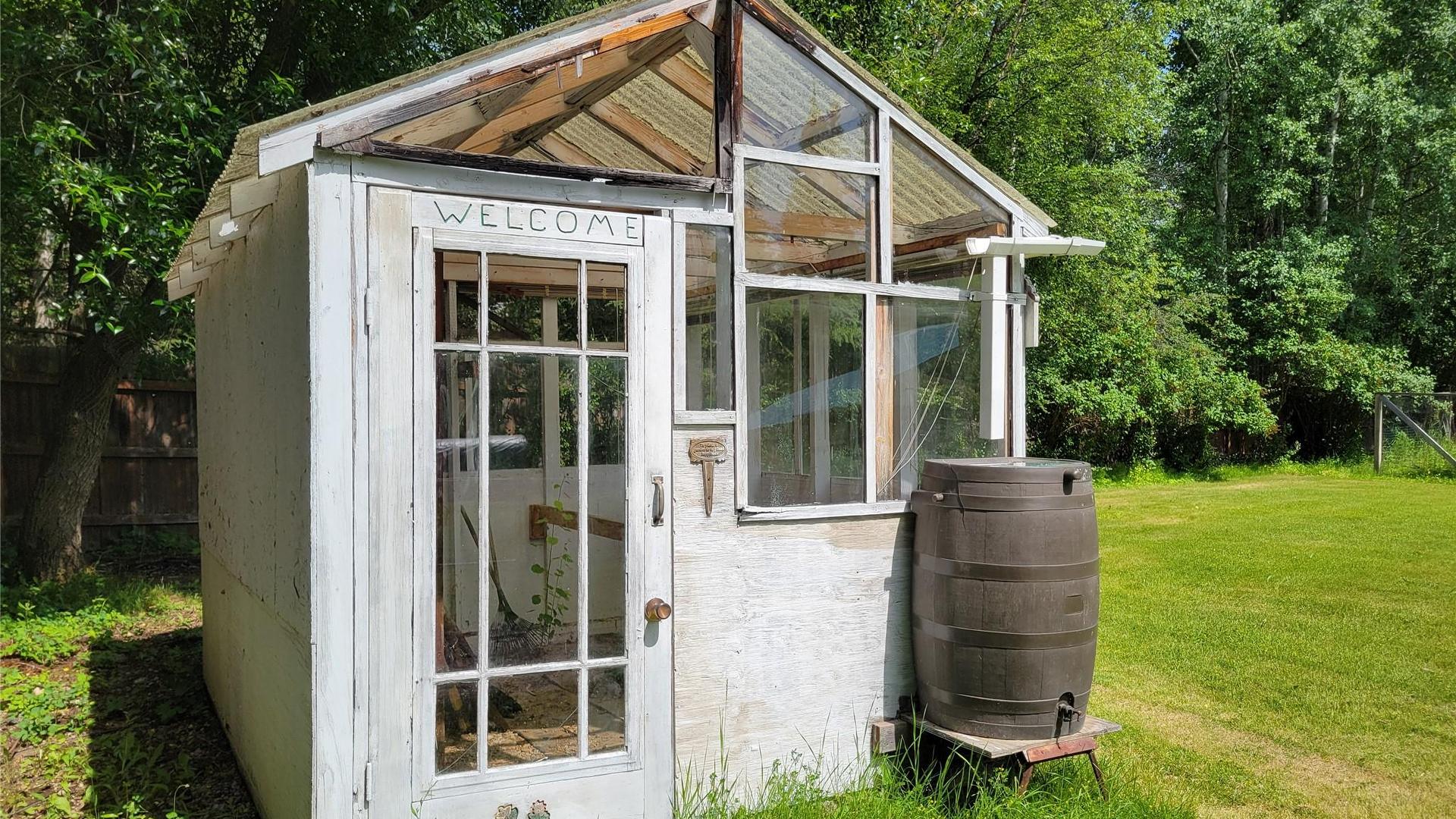 









6780


Mead

Road,
Jaffray,




BC
V0B 1T0

