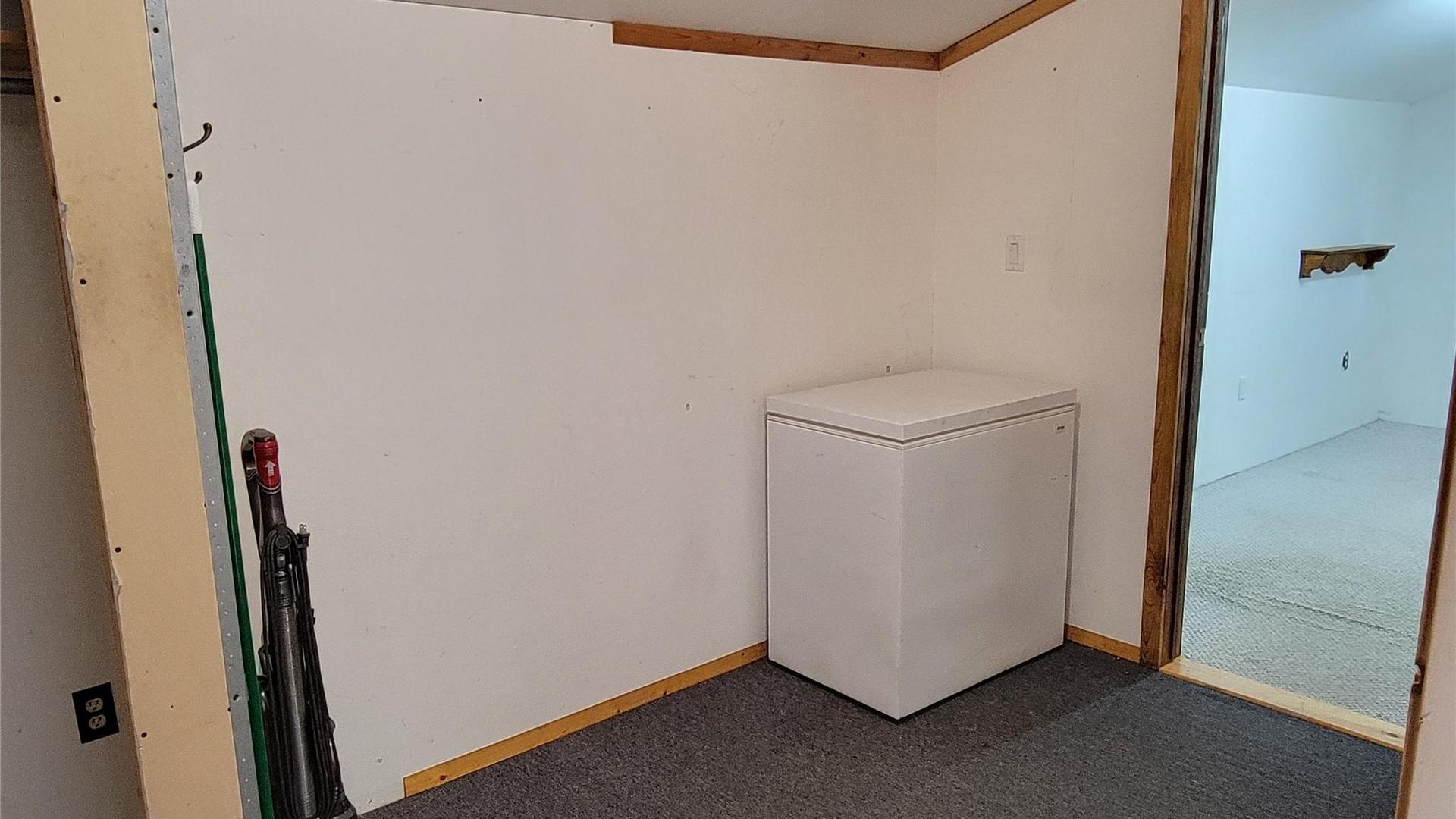 









6780


Mead

Road,
Jaffray,




BC
V0B 1T0

