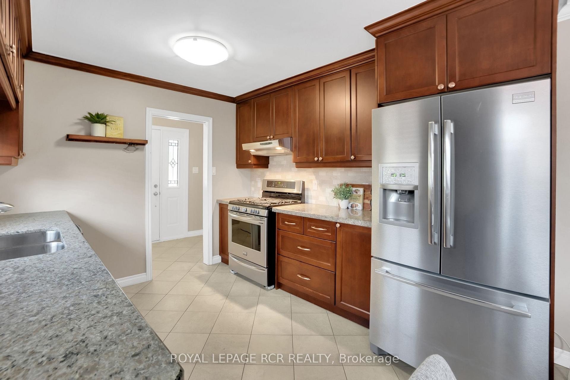 









273


Newlove

Drive,
Caledon,




ON
L7E 2A2

