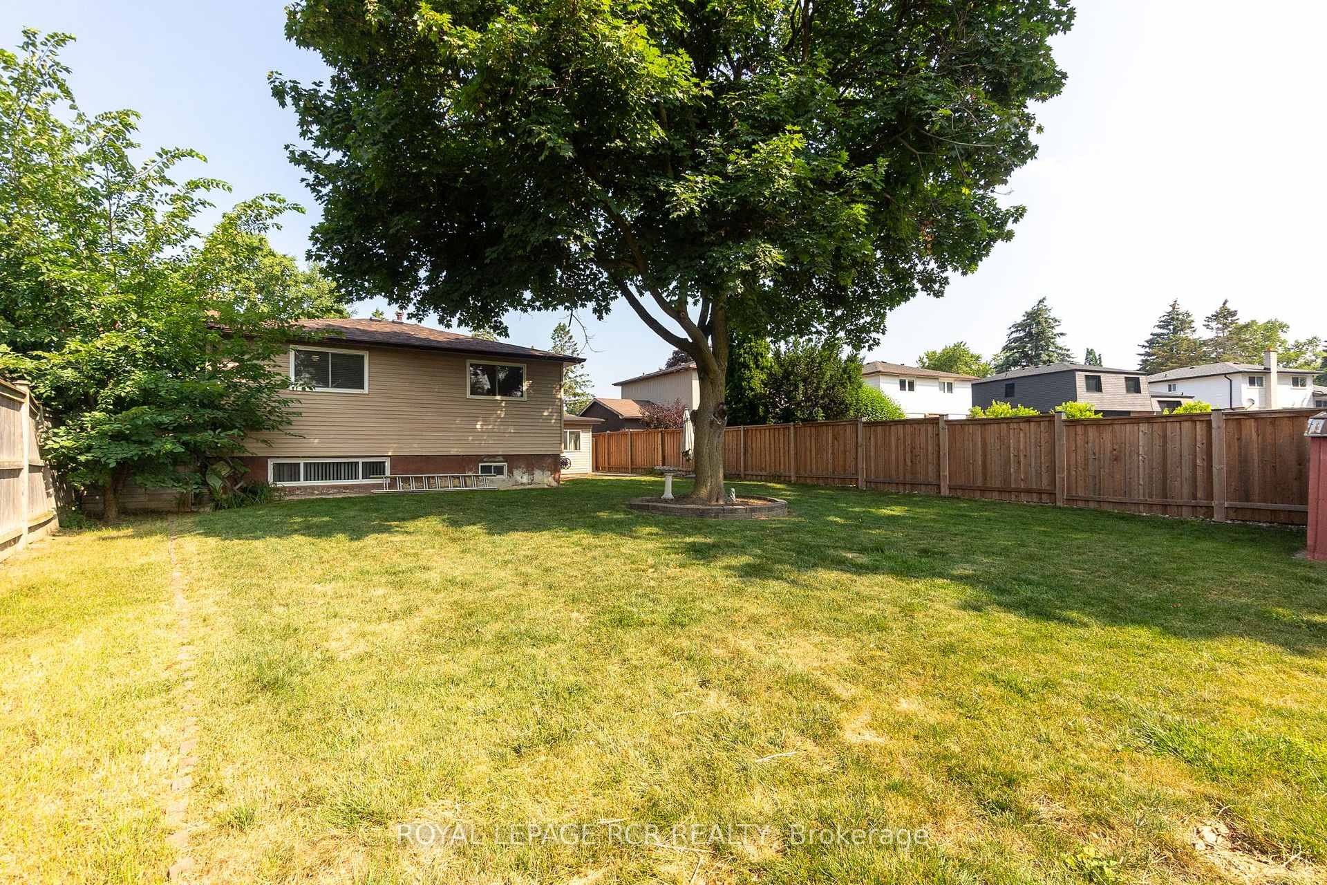 









273


Newlove

Drive,
Caledon,




ON
L7E 2A2

