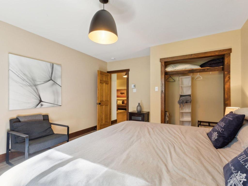 









115


Ch. des Futaies

,
Mont-Tremblant,




QC
J8E0E7

