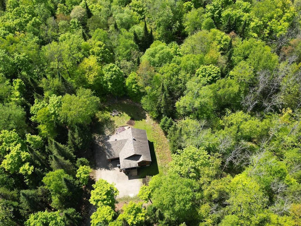 









115


Ch. des Futaies

,
Mont-Tremblant,




QC
J8E0E7

