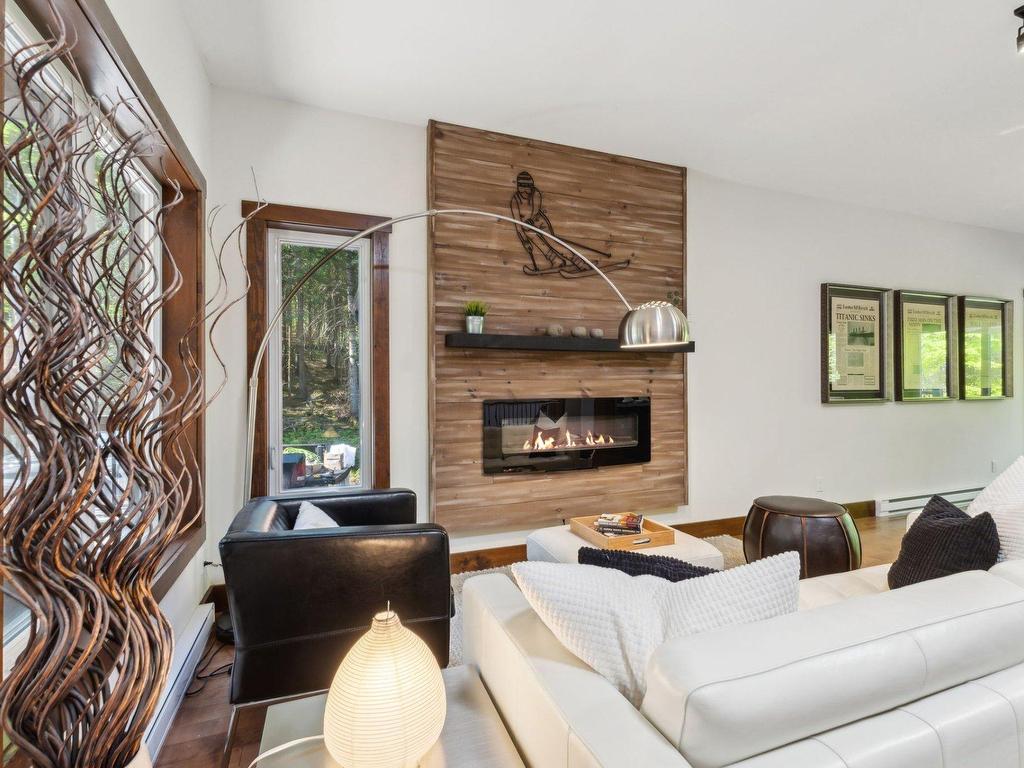 









115


Ch. des Futaies

,
Mont-Tremblant,




QC
J8E0E7

