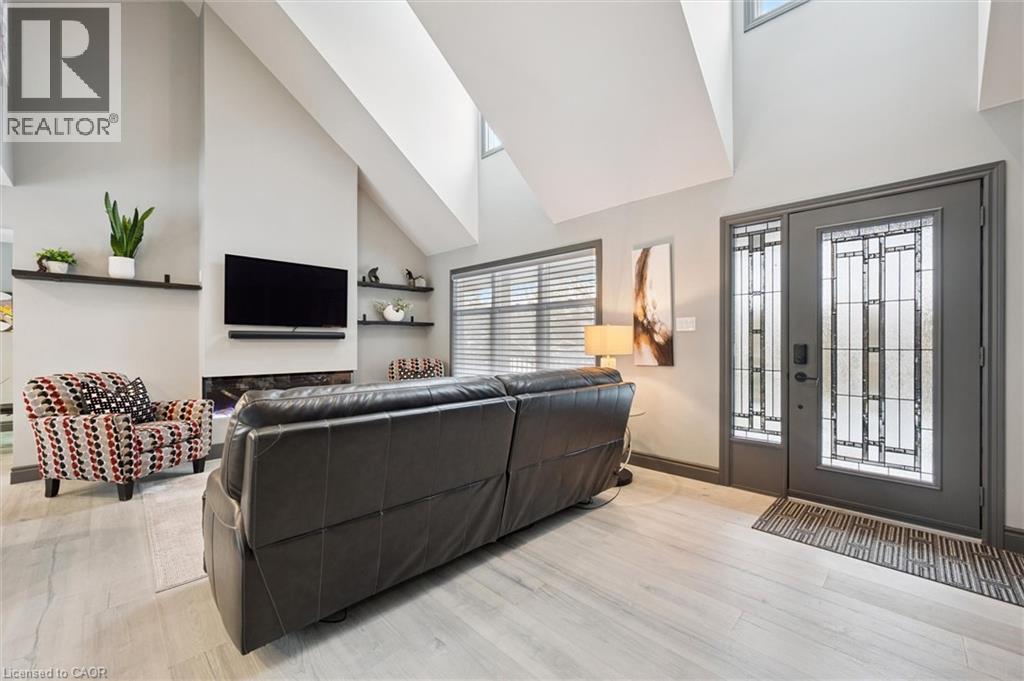 












36 EMILY Street

,
Elora,




Ontario
N0B1S0

