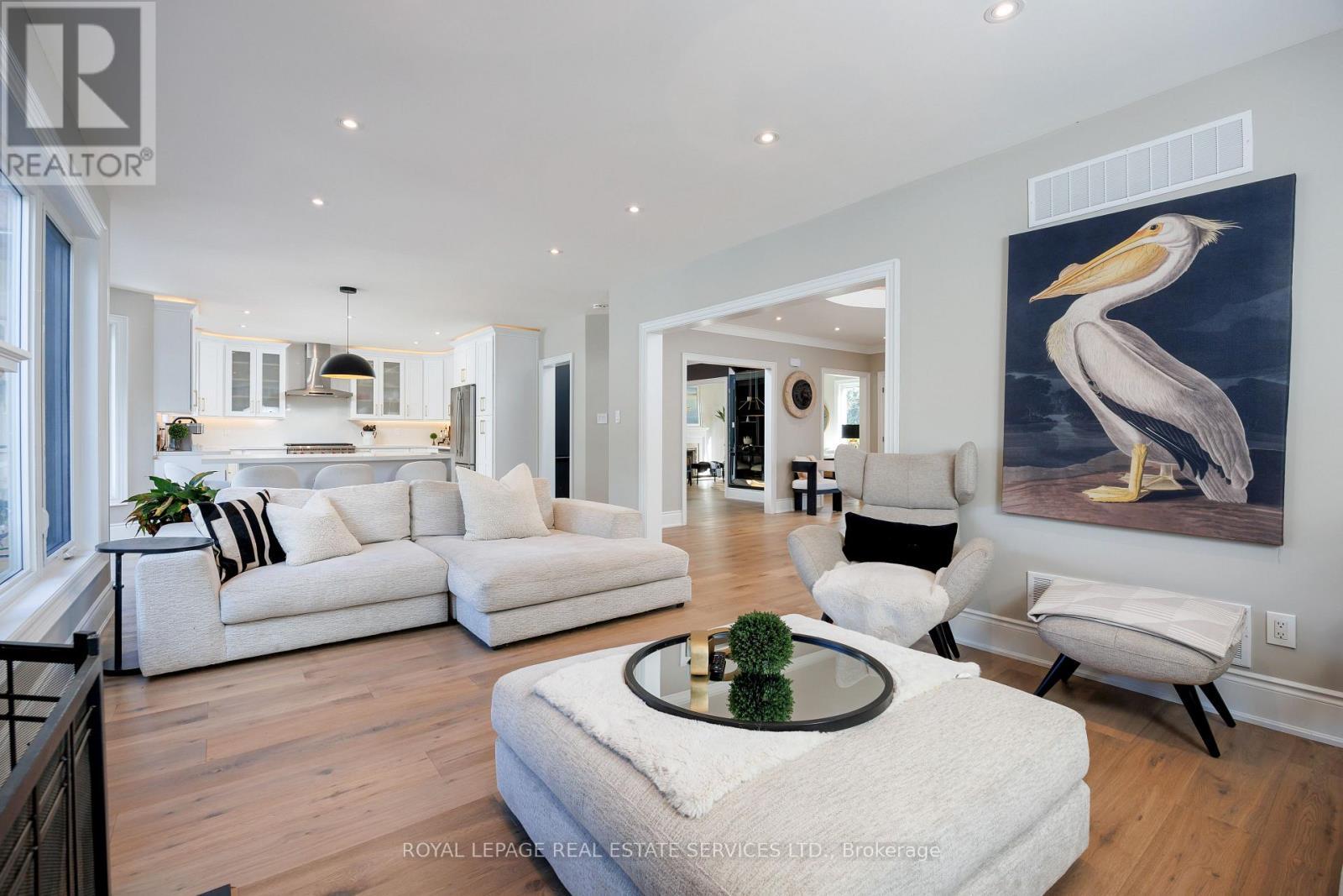 












1483 THE LINKS DRIVE

,
Oakville,




Ontario
L6M2P2

