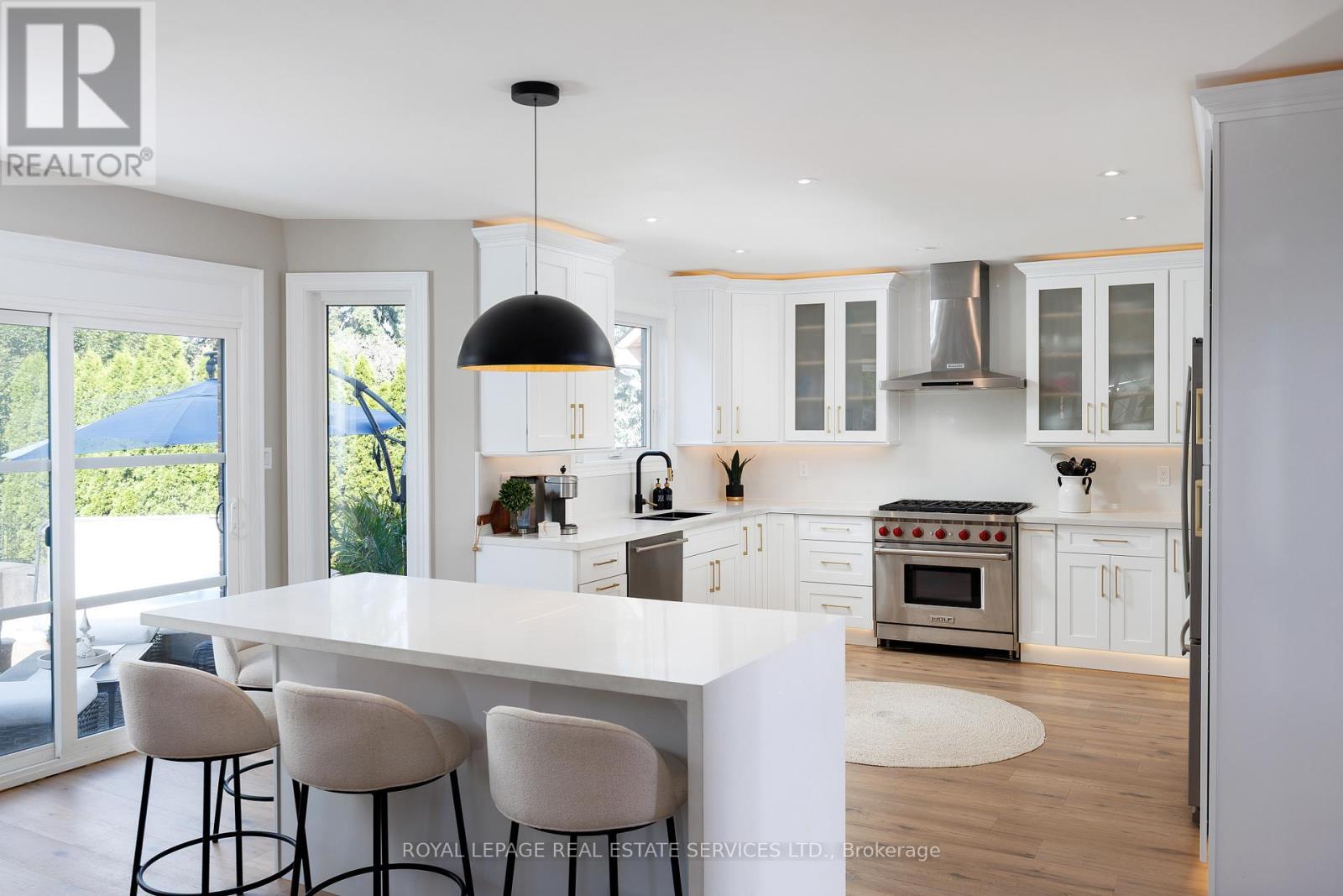 












1483 THE LINKS DRIVE

,
Oakville,




Ontario
L6M2P2

