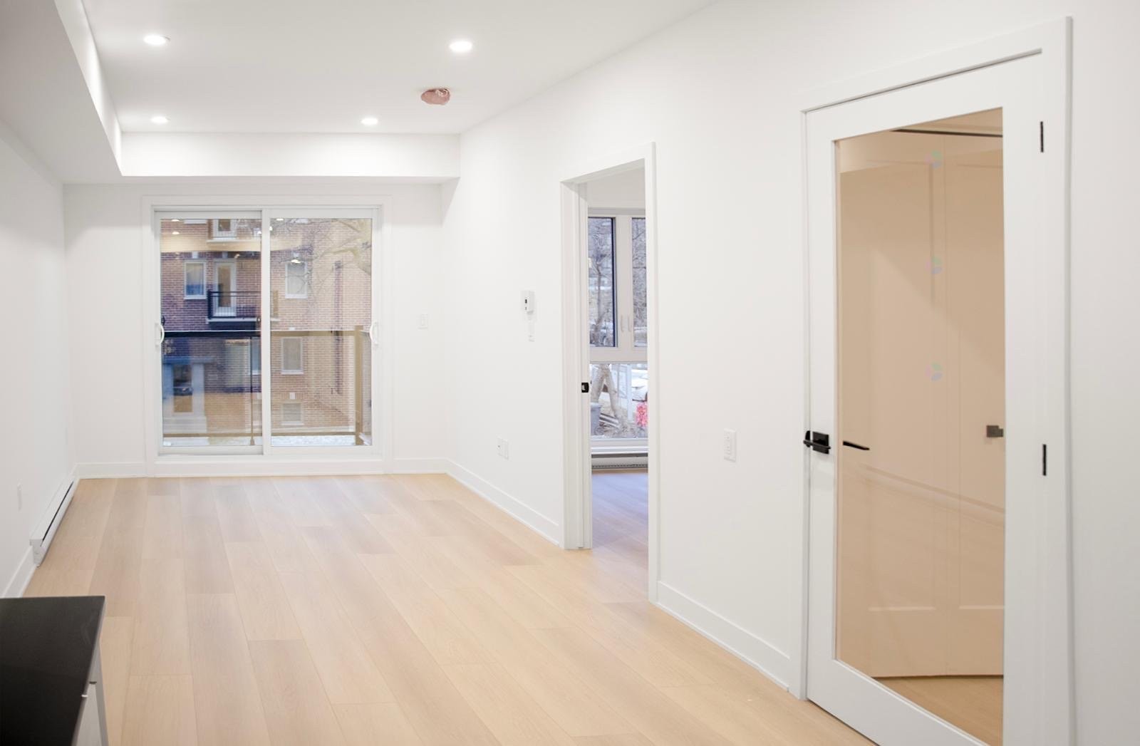 









5350


Av. Victoria

, 206,
Montréal (Côte-des-Neiges/Notre-Dame-de-Grâce),




QC
H3W2P3

