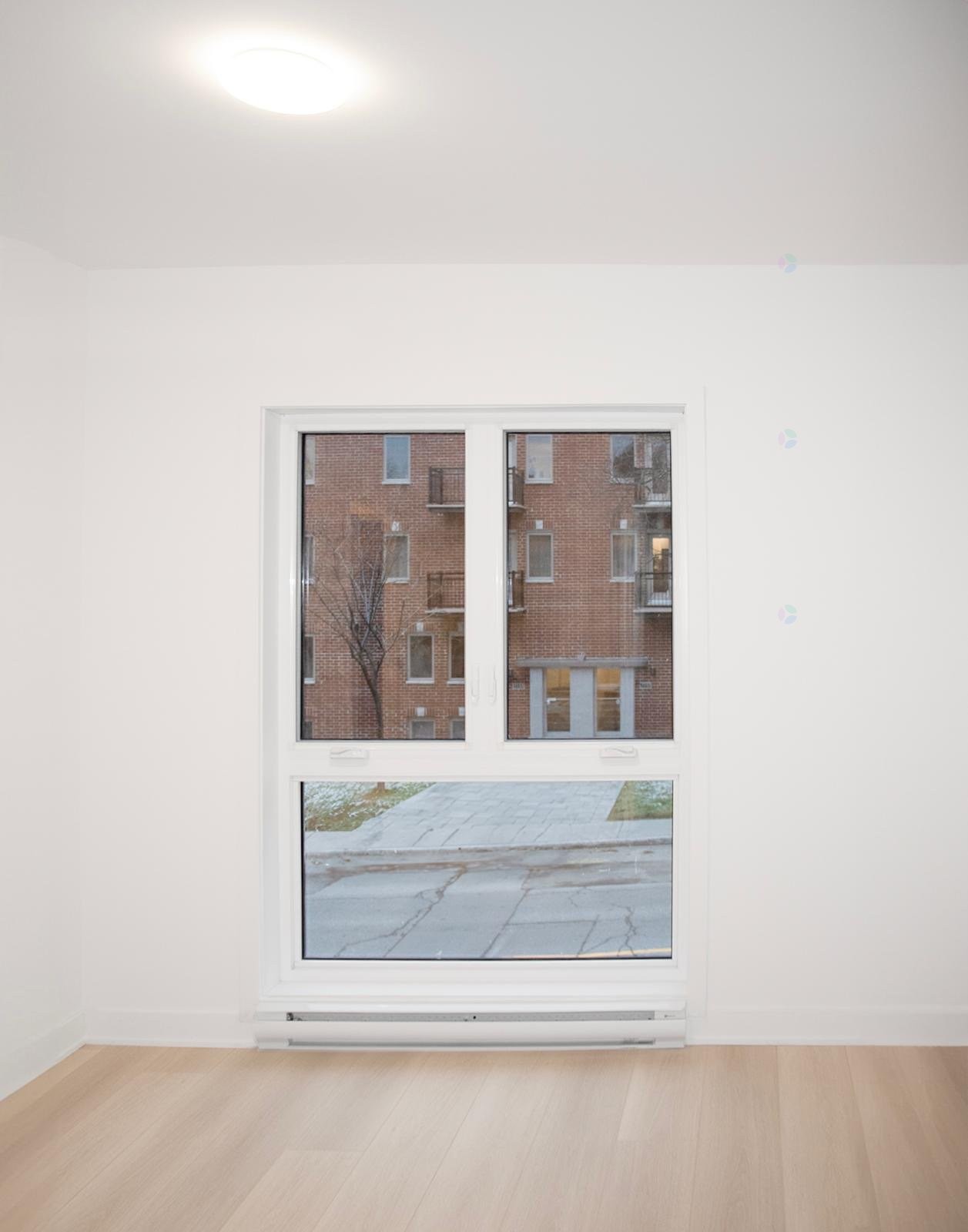 









5350


Av. Victoria

, 206,
Montréal (Côte-des-Neiges/Notre-Dame-de-Grâce),




QC
H3W2P3

