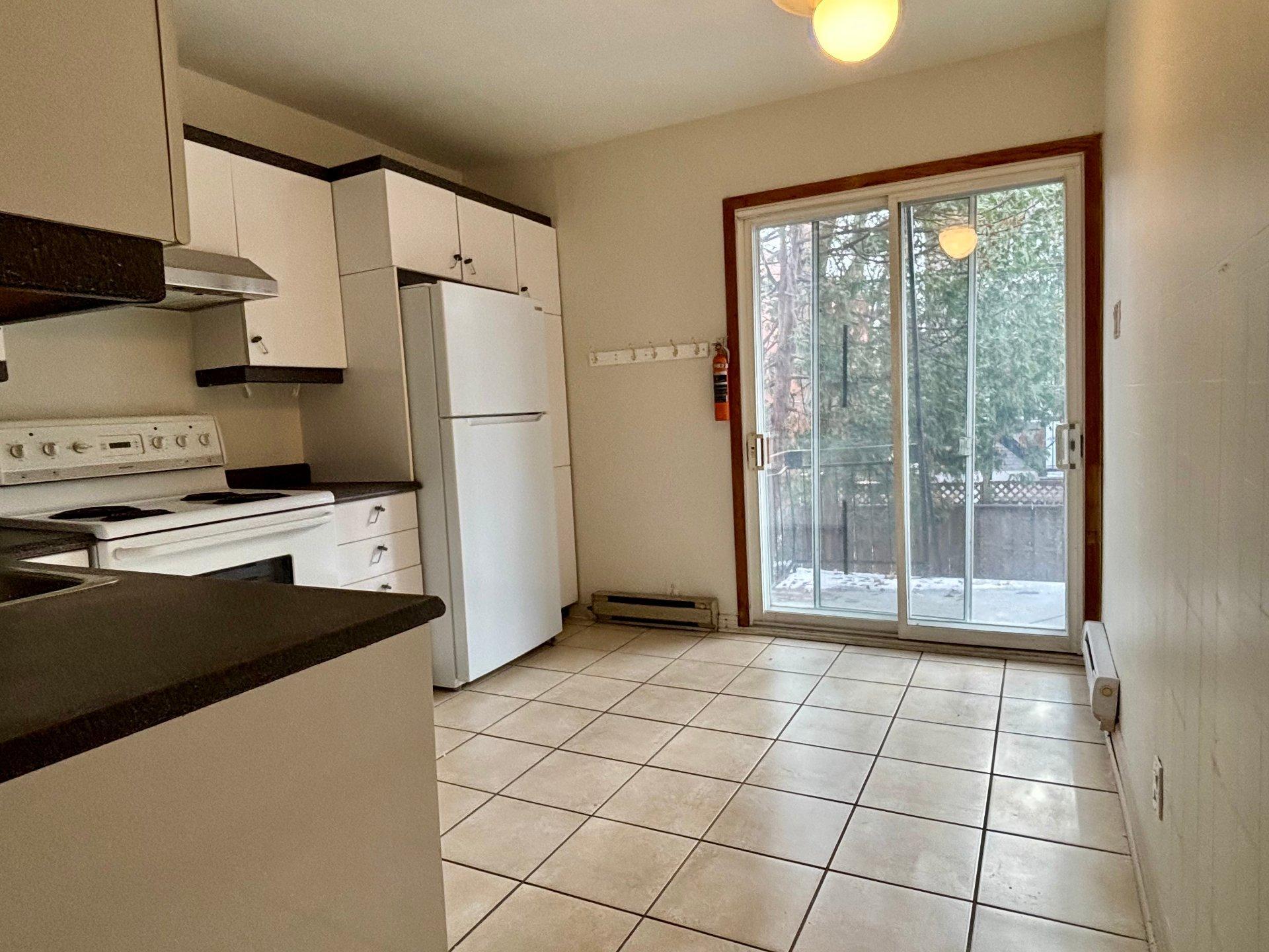 









1270


Rue Argyle

, 2,
Montréal (Verdun/Île-des-Soeurs),




QC
H4H1V3

