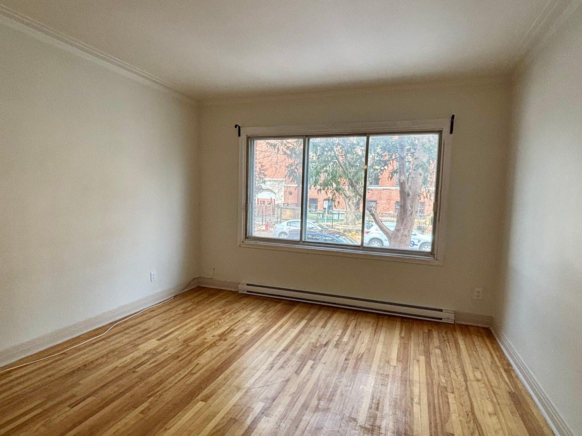 









1270


Rue Argyle

, 2,
Montréal (Verdun/Île-des-Soeurs),




QC
H4H1V3

