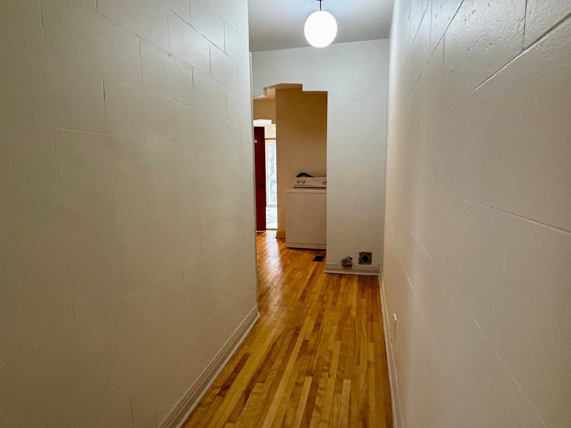 









1270


Rue Argyle

, 2,
Montréal (Verdun/Île-des-Soeurs),




QC
H4H1V3

