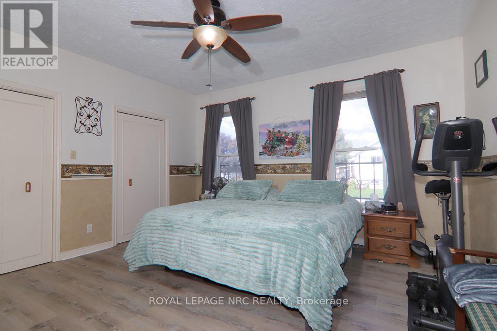 












5192 HAMILTON STREET

,
Niagara Falls (Downtown),




Ontario
L2E2W3

