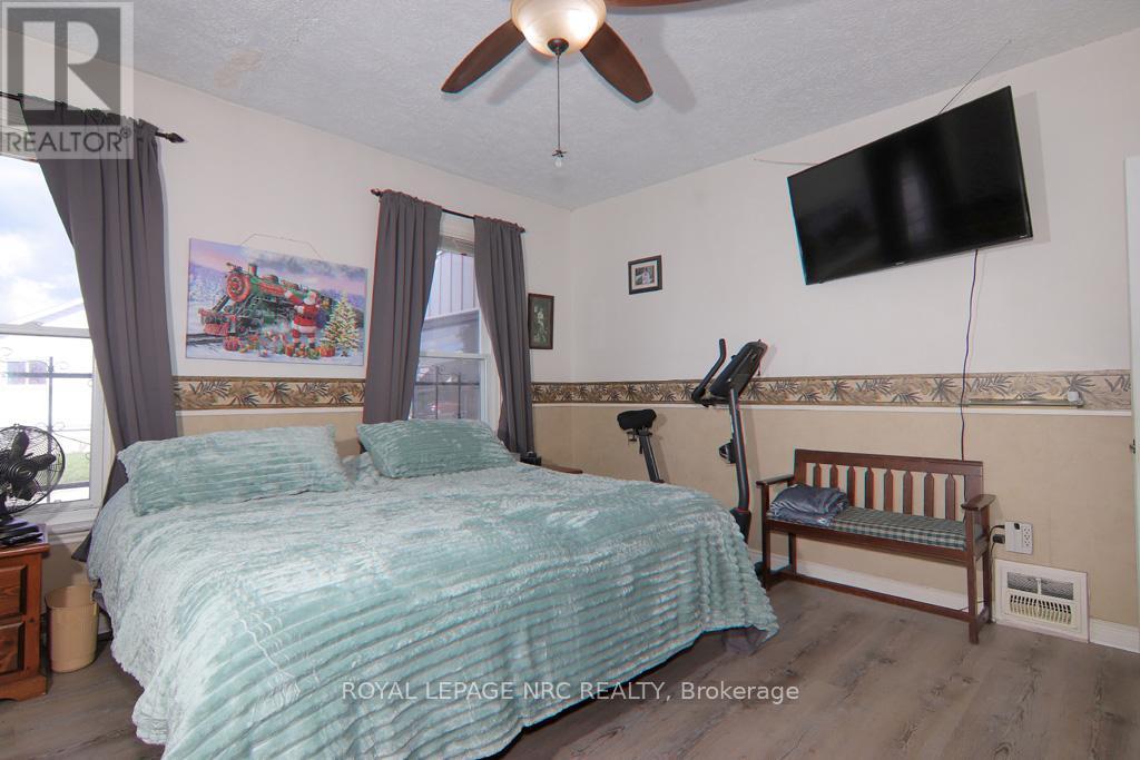 












5192 HAMILTON STREET

,
Niagara Falls (Downtown),




Ontario
L2E2W3

