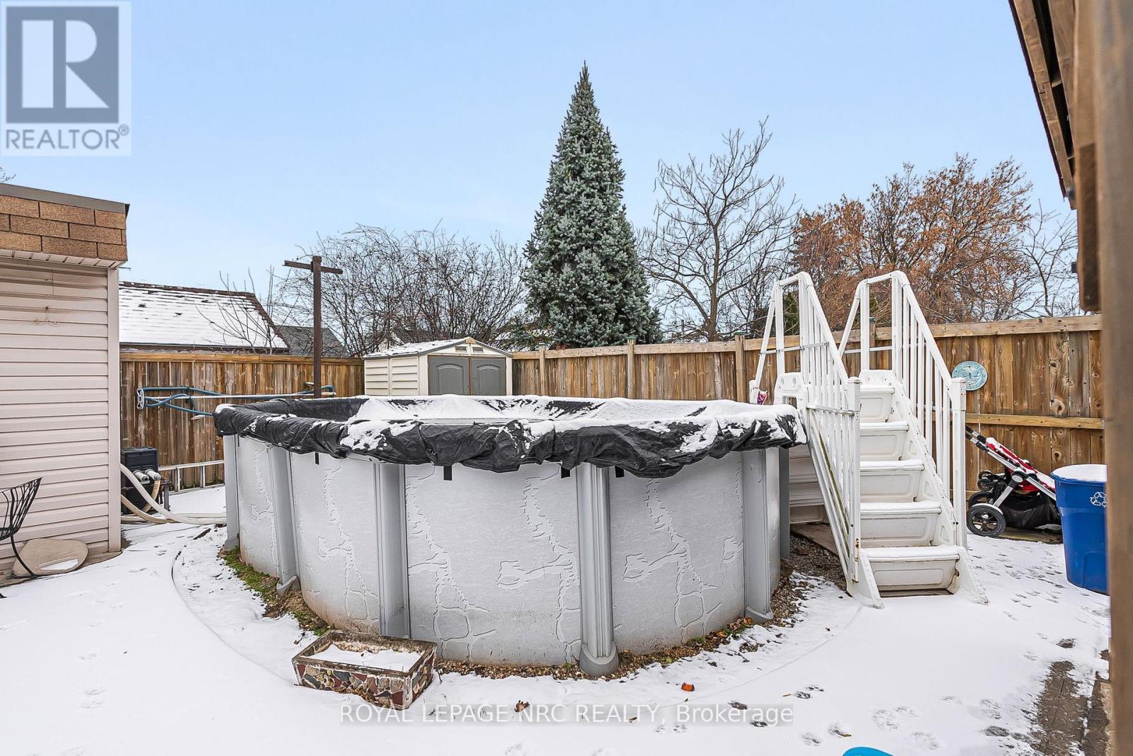 












5192 HAMILTON STREET

,
Niagara Falls (Downtown),




Ontario
L2E2W3

