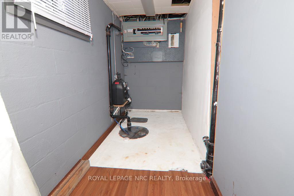 












5192 HAMILTON STREET

,
Niagara Falls (Downtown),




Ontario
L2E2W3

