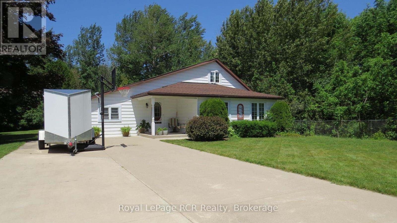 












164 EDWARD STREET

,
Saugeen Shores,




Ontario
N0H2L0

